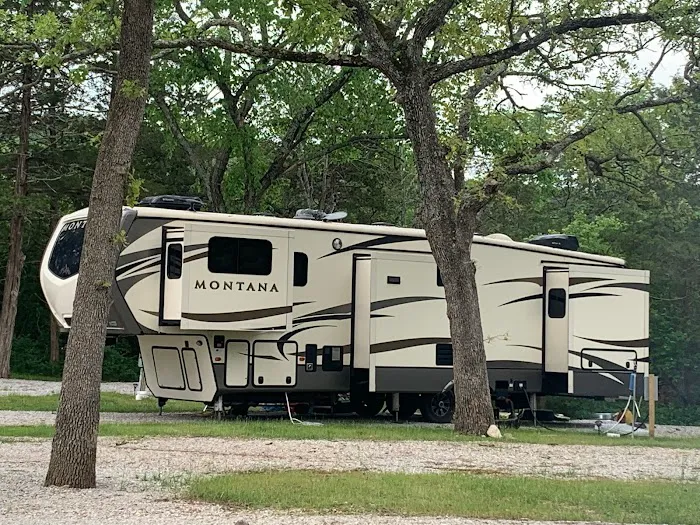 Oasis RV park Picture 2