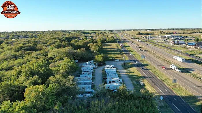 Dallas Ennis RV Park Picture 1