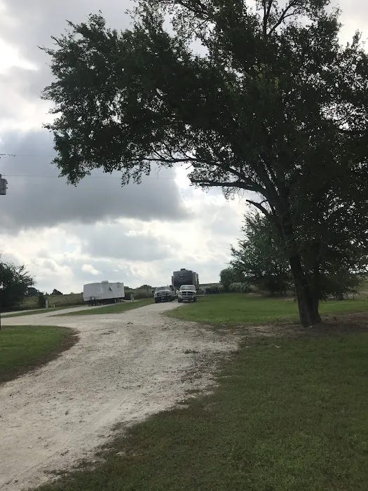 I-45 RV Park Picture 10