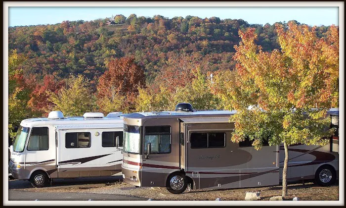 Branson KOA Holiday Picture 8
