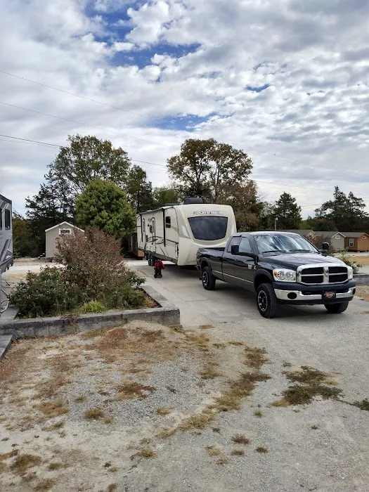 Ozark Country Campground Picture 9
