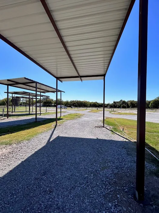 Eagle Creek RV Park Picture 6