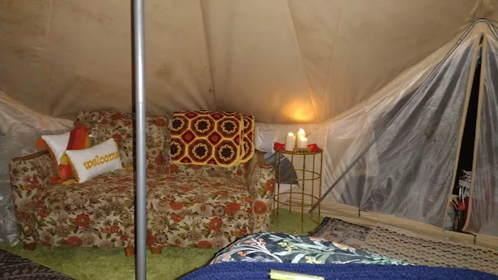 Happy Waterfall Pig Glamping Camp Picture 7