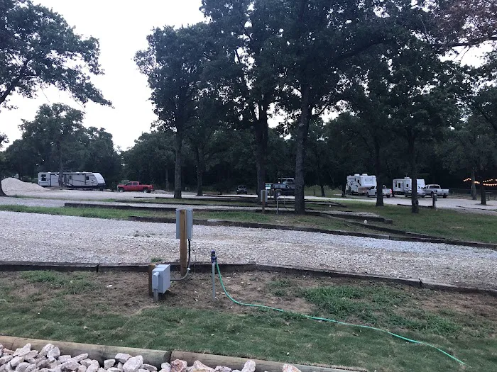 Home Again RV Park Picture 7