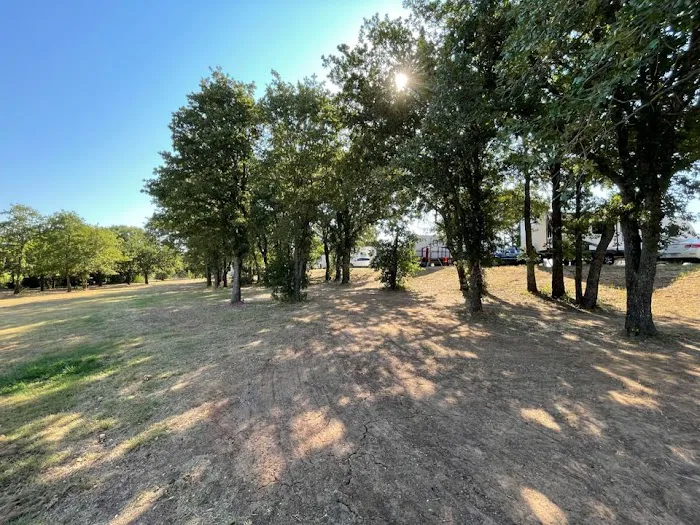 Route 81 RV Park Picture 7