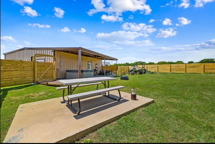 The Oak RV Park & Campground Picture 10