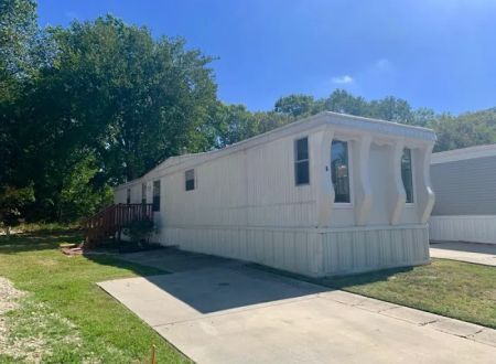 Spring Manor Manufactured Home Community