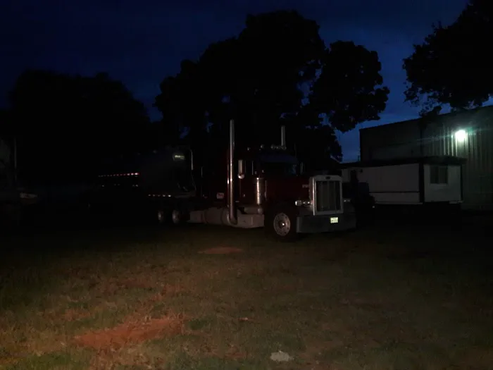 RV PARK FORT WORTH Picture 8