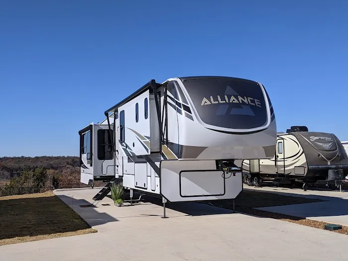 Silver Creek RV Resort TX Picture 9