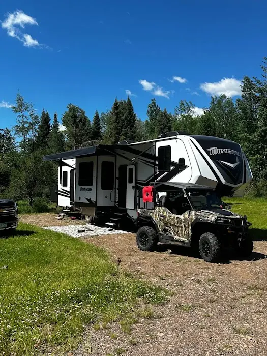 Moosehorn Campground Picture 6