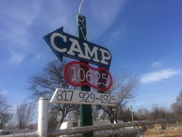Camp 10625 R.V. Park Picture 4