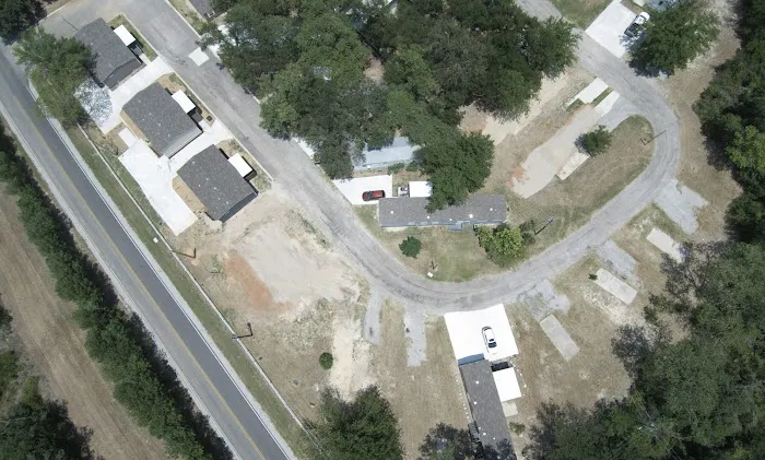 Green Oaks Mobile Home Community Picture 2