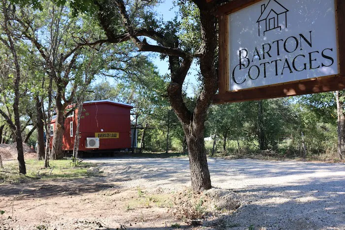 Barton Cottages Tiny Homes Picture 2