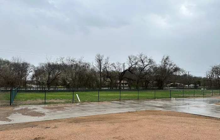 DFW Mid-Cities RV Park Picture 8