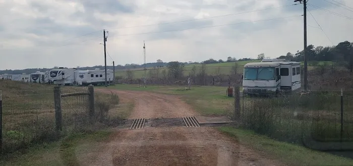 698 RV Park Picture 9