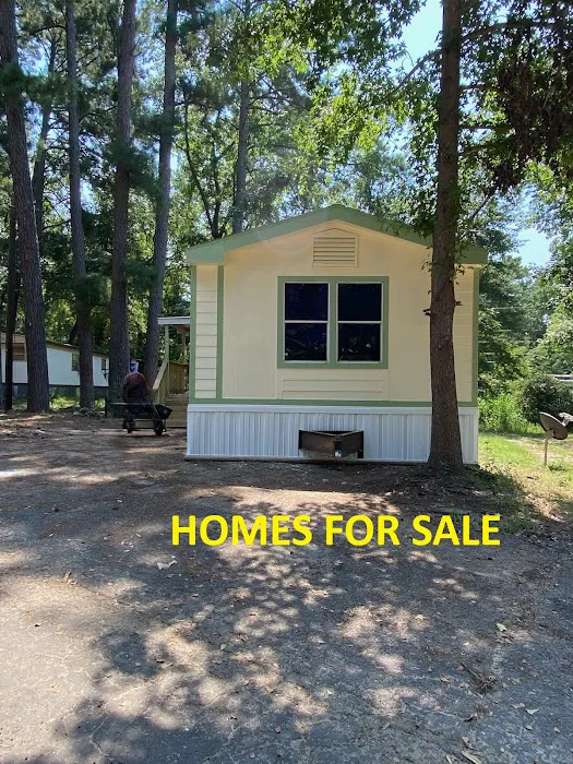 Pine Forest Mobile Home Park Picture 2