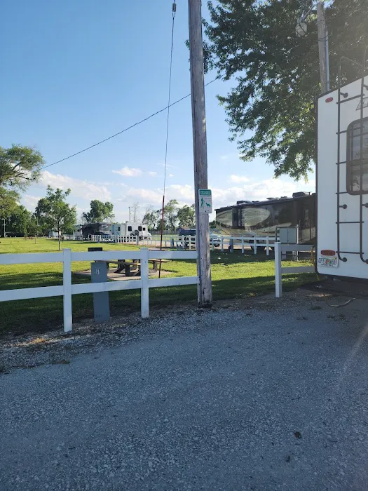 Missouri Valley City Campground Picture 5
