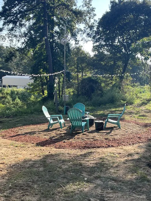 Whipple Tree RV Resort Picture 2