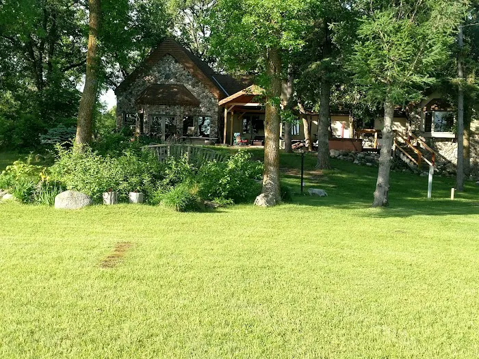 Hide-Away Campground Picture 4