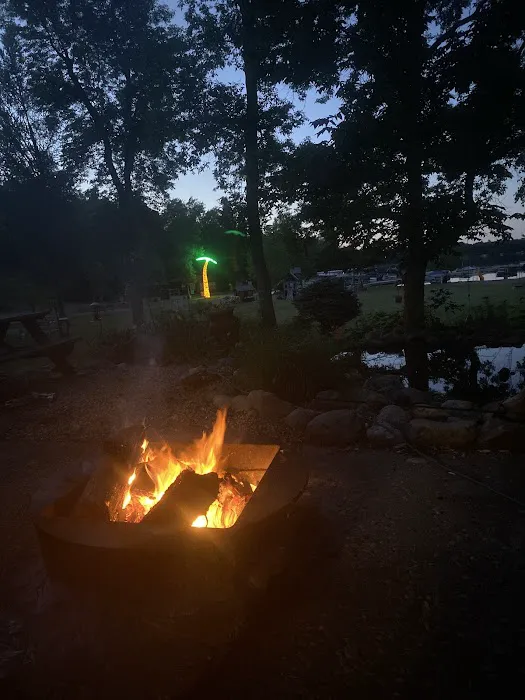 Hide-Away Campground Picture 9