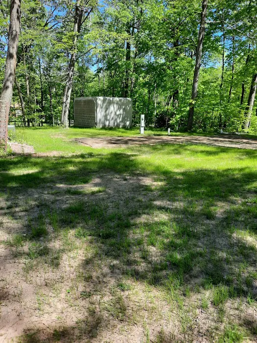 Wiggle Room RV Seasonal Campsites Picture 10