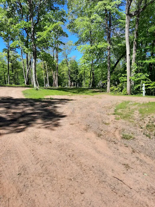 Wiggle Room RV Seasonal Campsites Picture 9