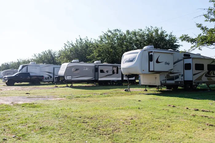 Fairhaven RV Park Picture 4