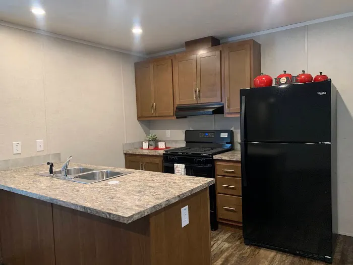 Mobile Manor Estates Picture 6