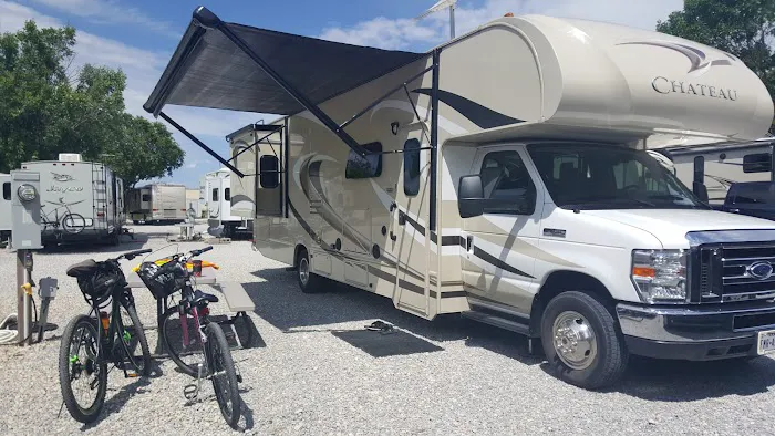 Camp The Range RV Park Picture 8