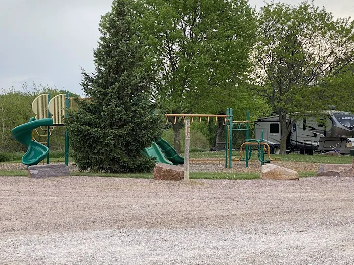 Deer Ridge Campground Picture 10