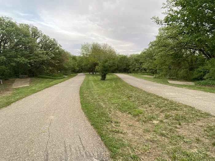 Bur Oak Campground Picture 8