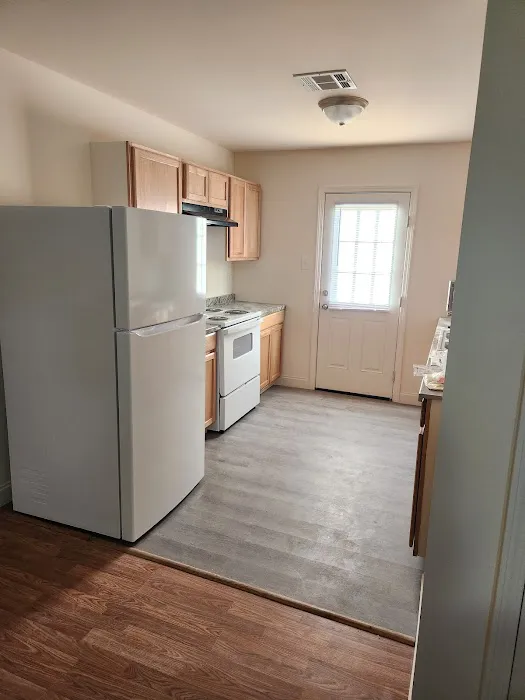 Humble Estates LLC Picture 5