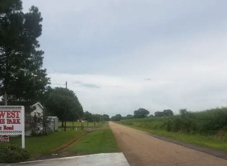 Going West Mobile Home Community