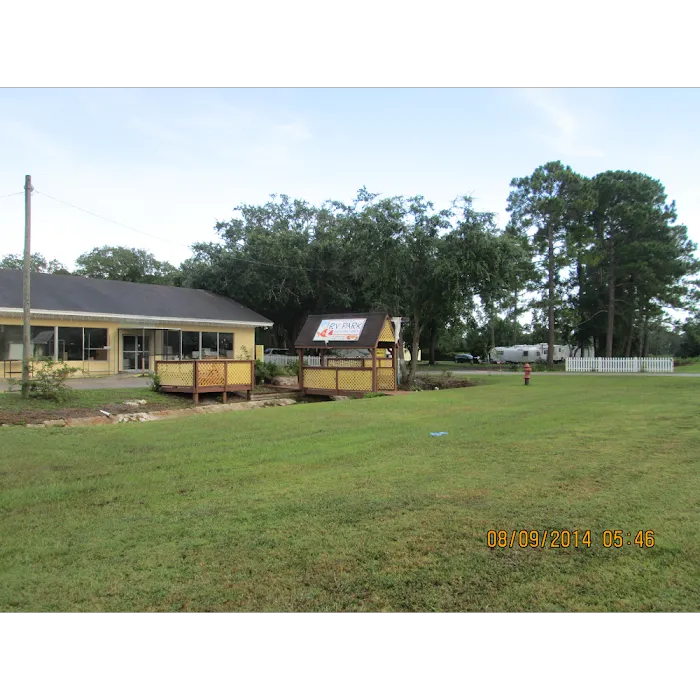 Panacea RV Park Picture 10