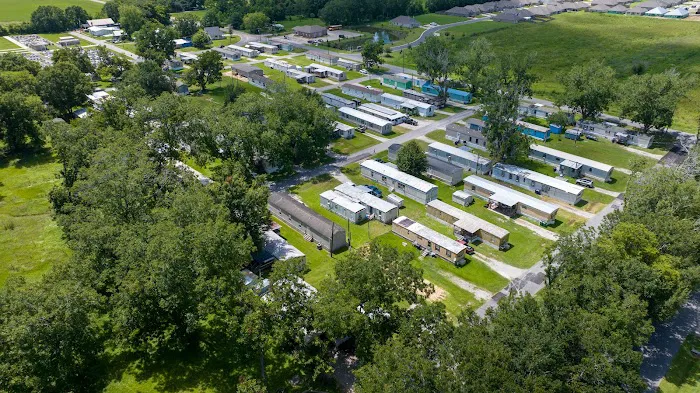 Lucky Pecan Mobile Home Park Picture 3