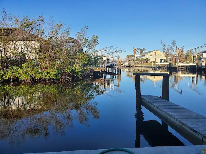 Saint James City Mobile Home Park Picture 10