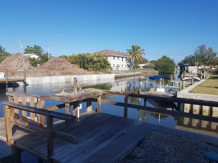 Saint James City Mobile Home Park Picture 4