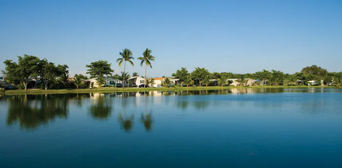 Lauder Lakes Mobile Home Community Picture 6