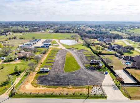 Teague Country Village