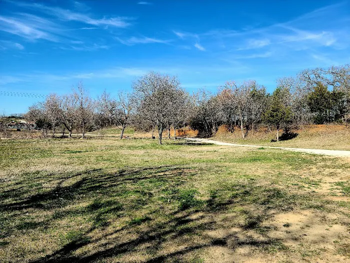 Lake Posada RV Park Picture 3