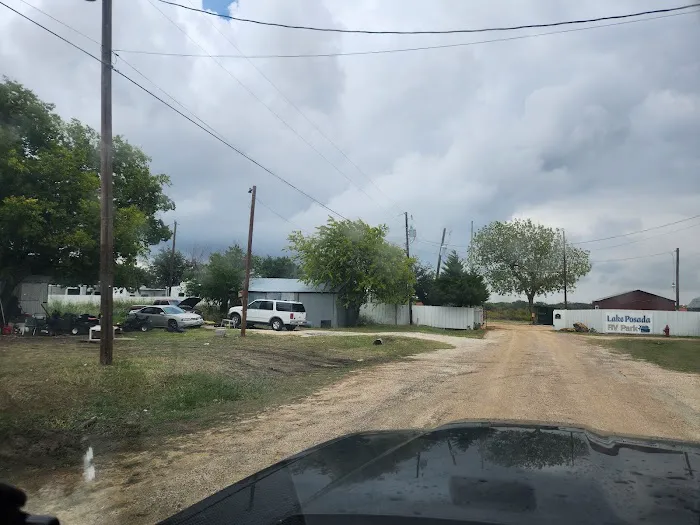 Lake Posada RV Park Picture 7