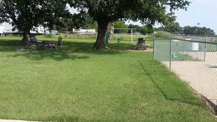Eagle Ridge RV Park Picture 4