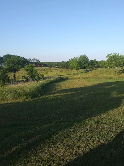 Cottonwood wood trailer park Picture 10