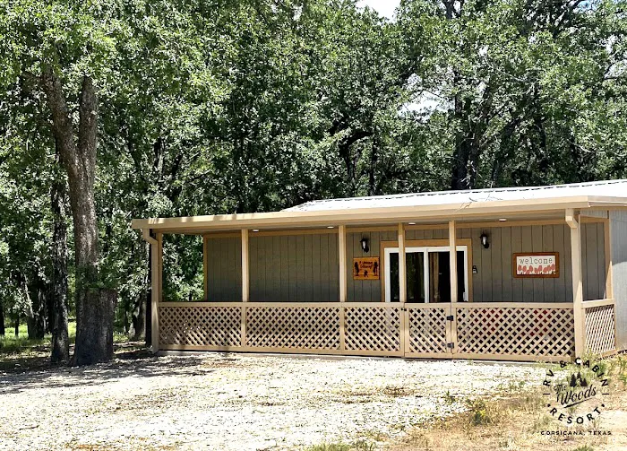 The Woods RV & Cabin Resort Picture 5