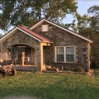 2024 solar eclipse, Romancing the eclipse in Romance Arkansas ico