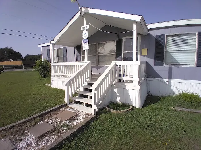 Sandell Mobile Home Park Picture 9