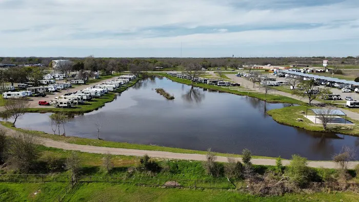 American RV Park Picture 4