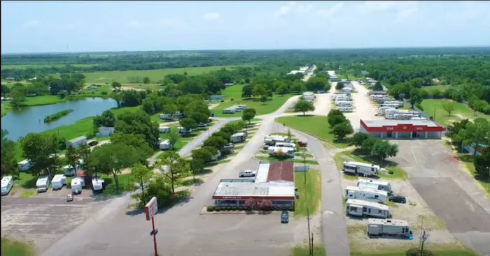American RV Park Picture 1