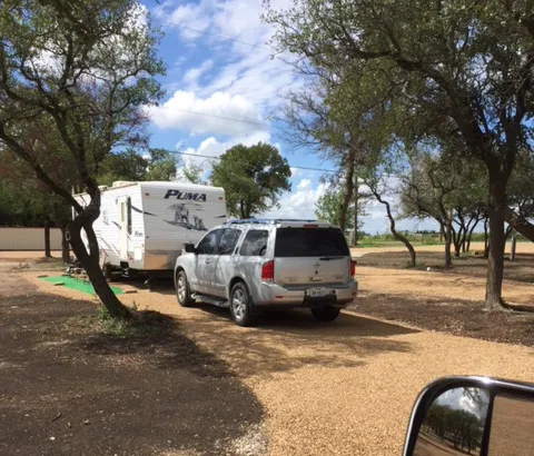 Flat Rock Road RV Park Picture 3