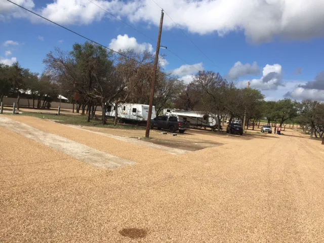 Flat Rock Road RV Park Picture 7